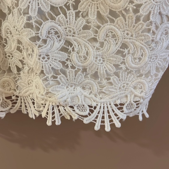 Lucy Paris Crop Tank Top - Picture 3 of 7